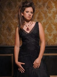 Photos de Mackenzie Rosman - Photoshoot John Sciulli - 75